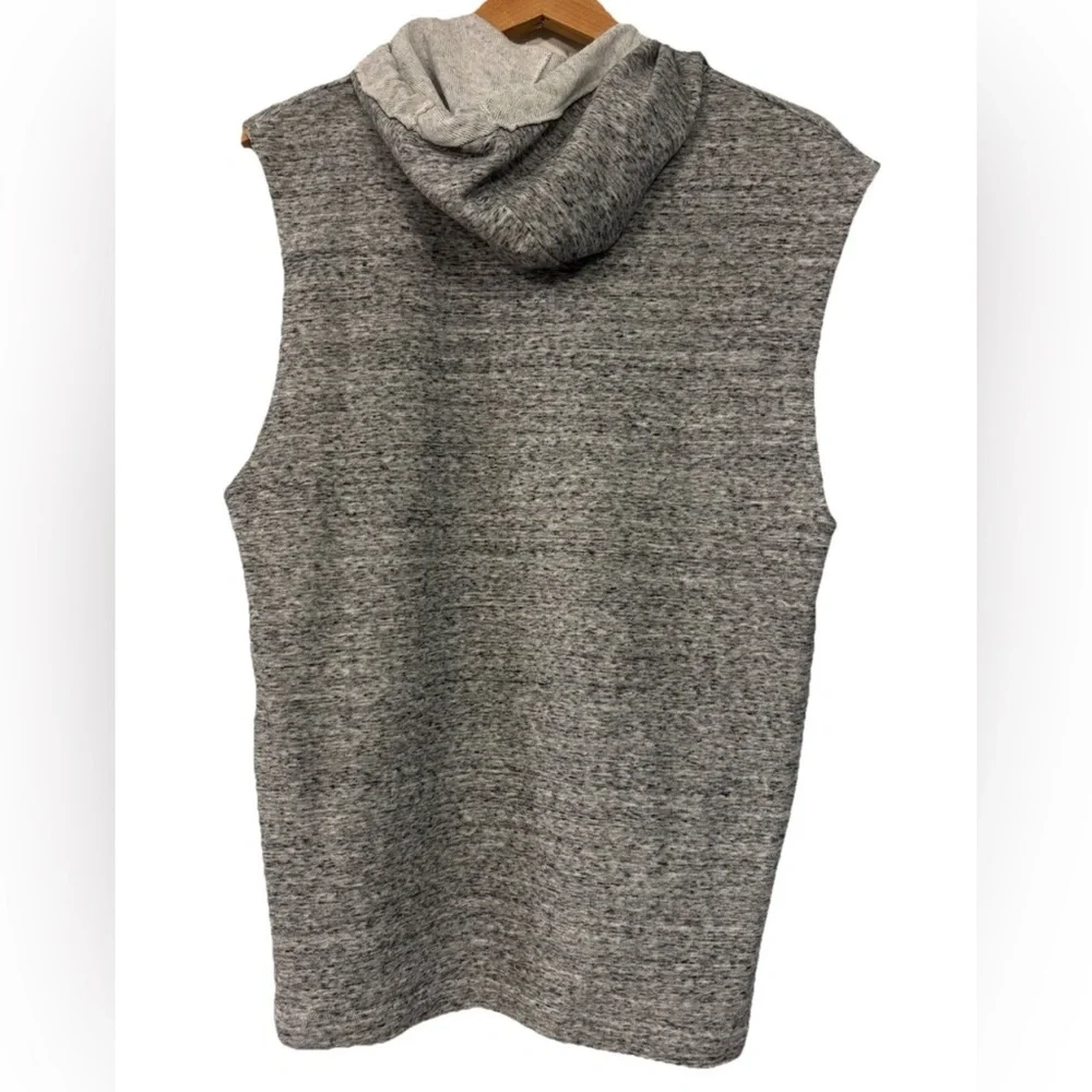 Under Armour Project Rock Men’s Sleeveless Terry Onyx Brahma Hoodie Size Medium - Picture 2 of 6